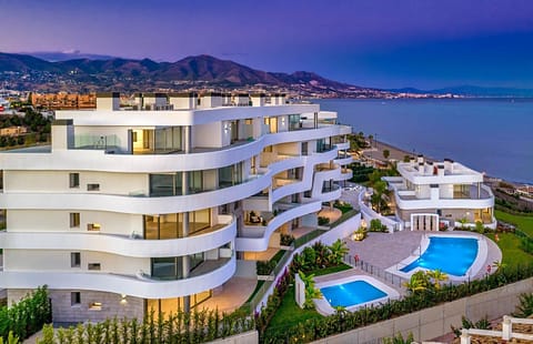 Apartment mit Meerblick in einer prestigeträchtigen Gegend von Mijas, Spanien