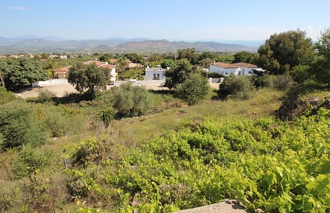 Grundstücke mit Blick auf die Natur in Alhaurin el Grande, Malaga, Spanien