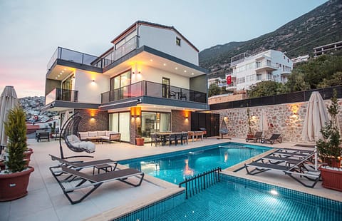 Luxurious 4-Bedroom House with Stunning Sea Views in Kalkan, Kaş