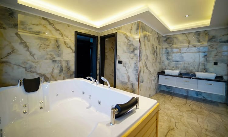 jacuzzi and bathroom